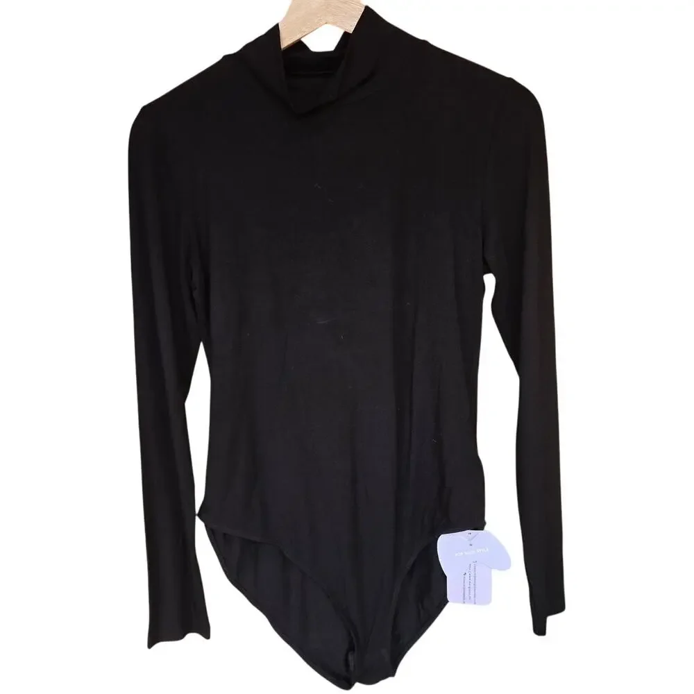 Mangopop Large Black Fitted Turtleneck Bodysuit [0113] - Picture 2 of 11